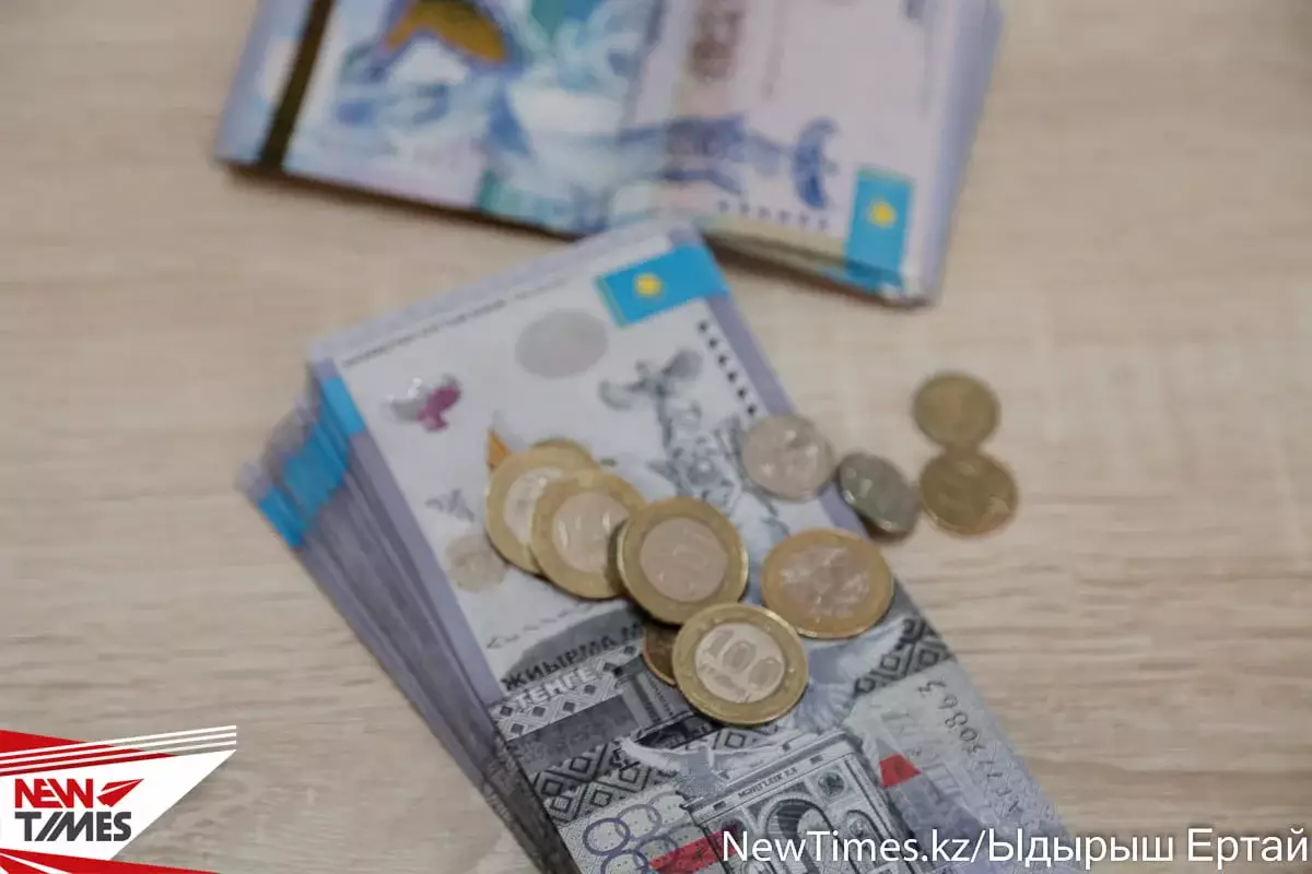 Микрокредиты толкают казахстанскую молодёжь в депрессию