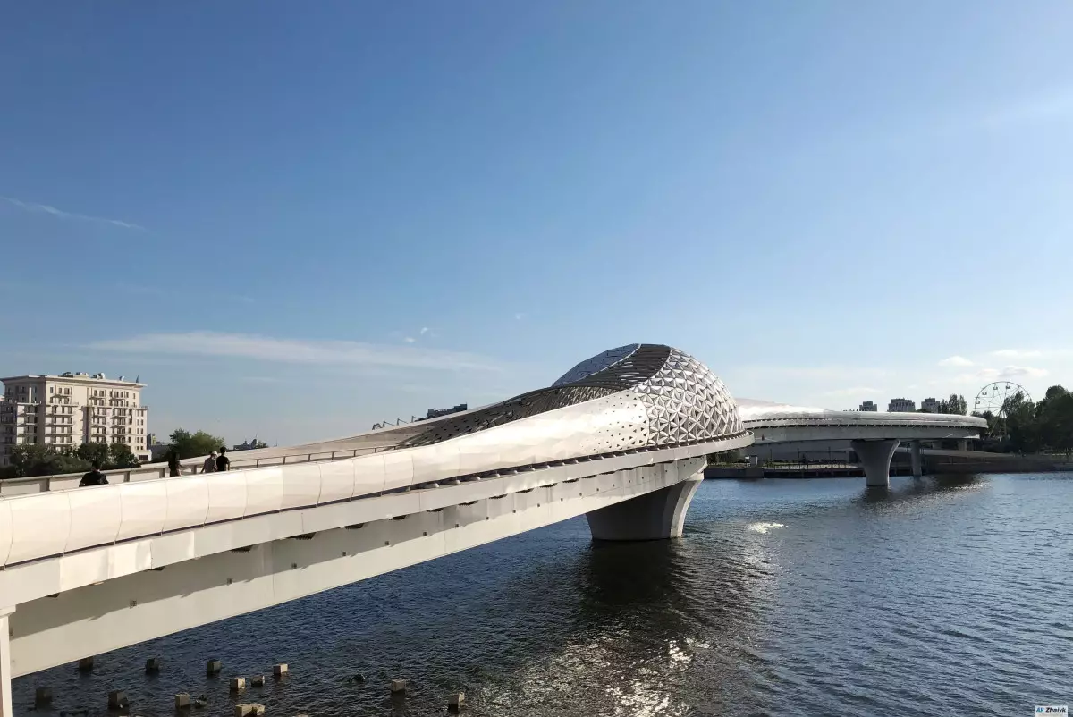 Попытка суицида в Астане: девушка прыгнула с моста