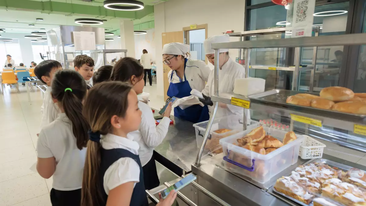 Каким будет питание в школах Казахстана
