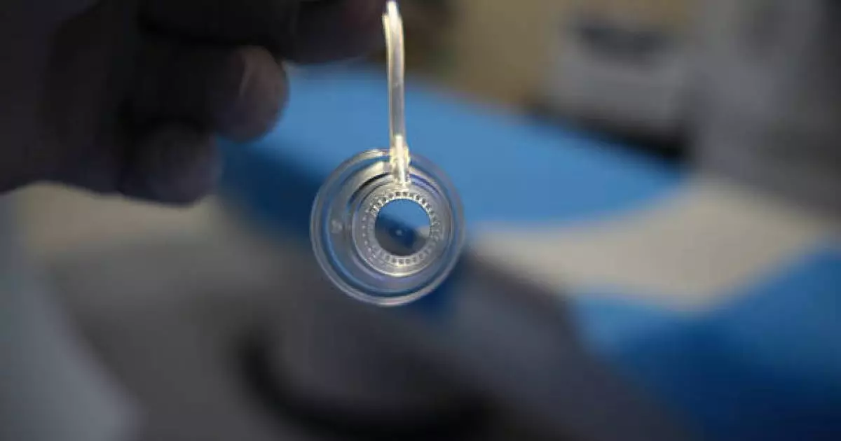  Израиль дәрігерлері көздің нұрлы қабығын 3D-принтермен басып шығарды 