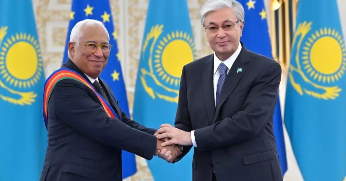  Тоқаев Еуропалық Кеңес Президентін «Достық» орденімен марапаттады 