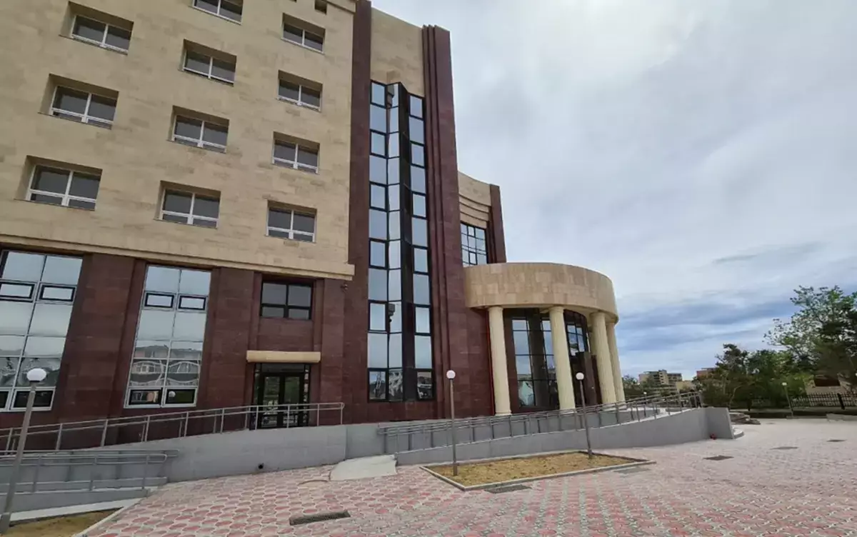 В Мангистау 124 врача онкодиспансера заявили о давлении со стороны облздрава - новости на Lada.kz 04.12.2025