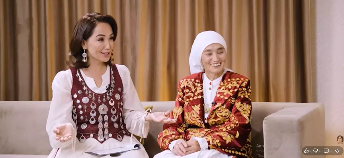 «Осыны да журналист дейді-ау»: Ләйлә Сұлтанқызының сауатсыз сұрақтары көптің ашуына тиді (ФОТО))