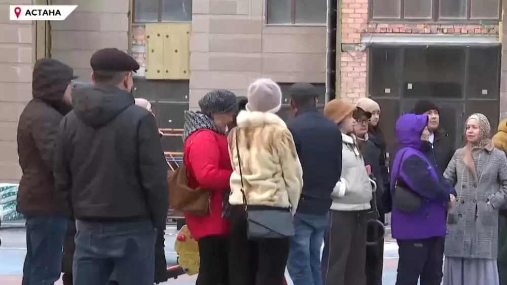Три года ждут своих квартир дольщики ЖК в Астане