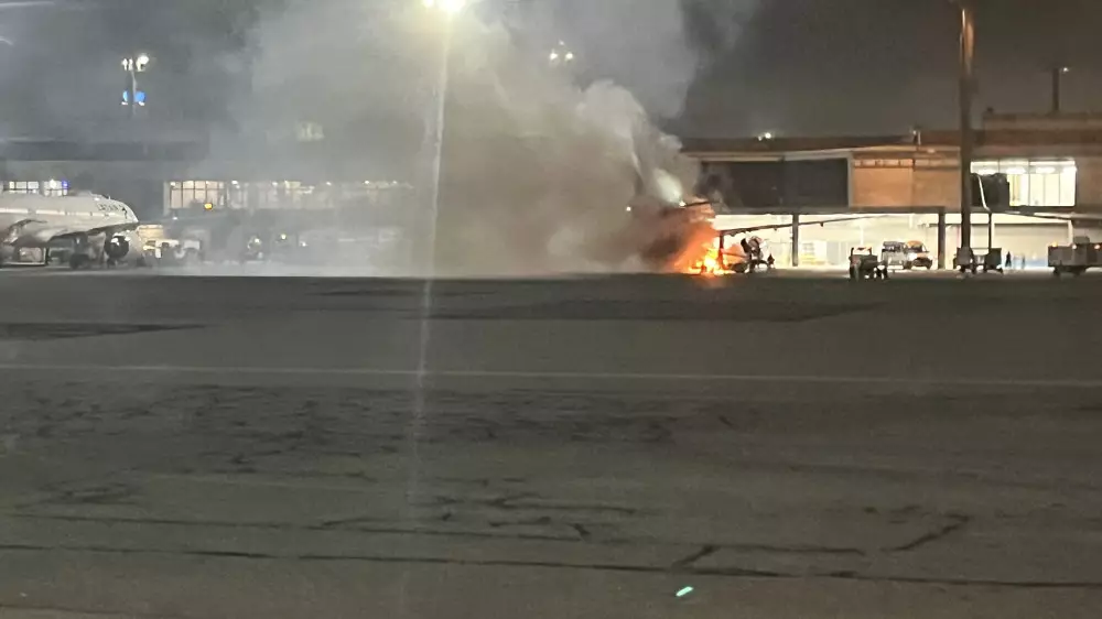 Самолёт с пассажирами загорелся в бразильском аэропорту