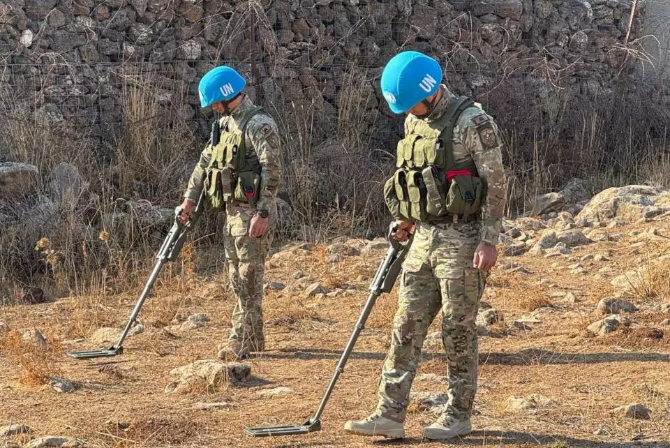 Казахстанские сапёры обезвредили более тысячи взрывоопасных предметов на Голанских высотах