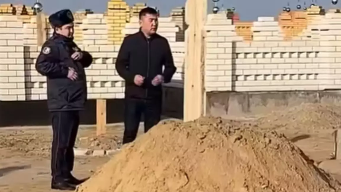 Атырауда зиратты қорлаған күдіктілер анықталды