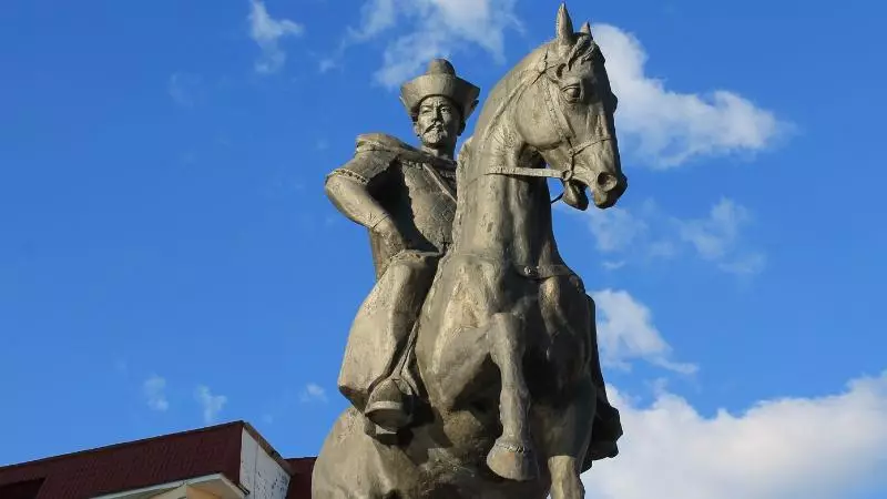 Кенесарыға берілмеген баға «Көшпенділерде» берілді