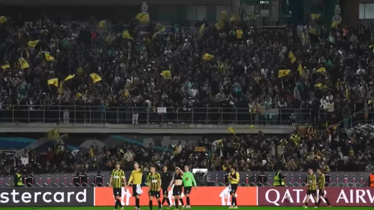 «Кайрат» прибыл в Астану на матч Лиги Чемпионов