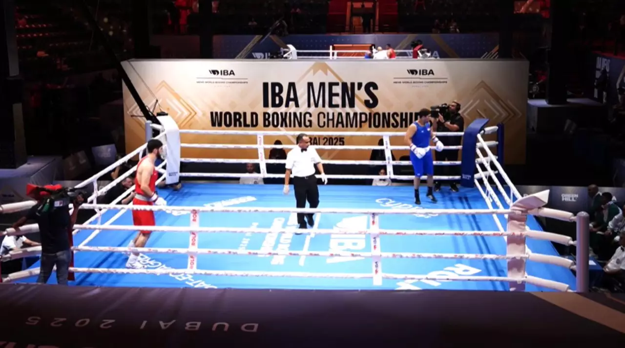 Сборная РК одержала первую победу на ЧМ по боксу под эгидой IBA