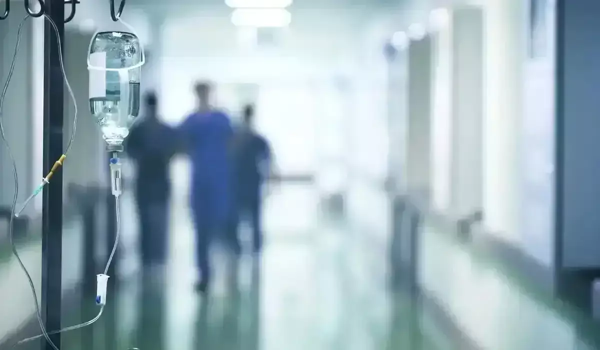 В Актобе школьник убил мать: врачи рассказали о состоянии бабушки