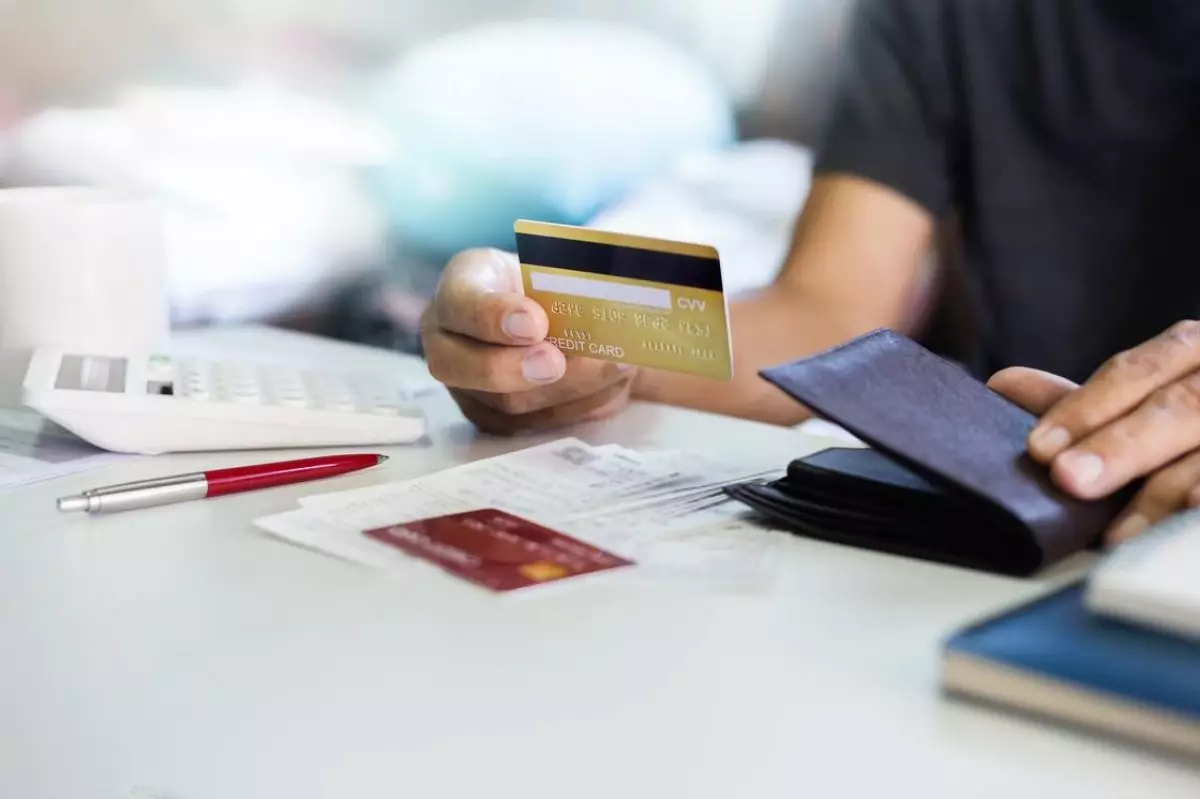 Енді 21 жасқа толмағандарға несие берілмеуі мүмкін