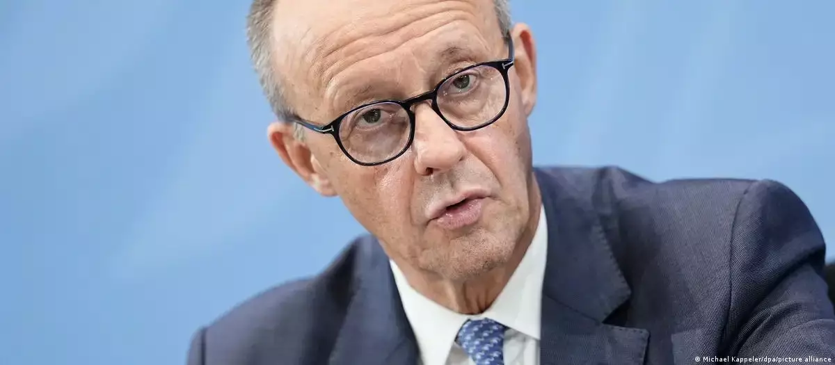 Мерц выступил против передачи США замороженных активов РФ