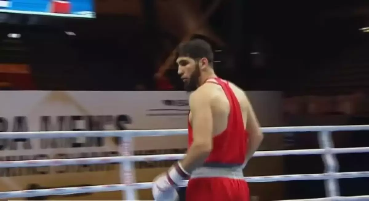 Әлем чемпионаты: қазақстандық боксшы алғашқы раундта нокаутпен жеңді