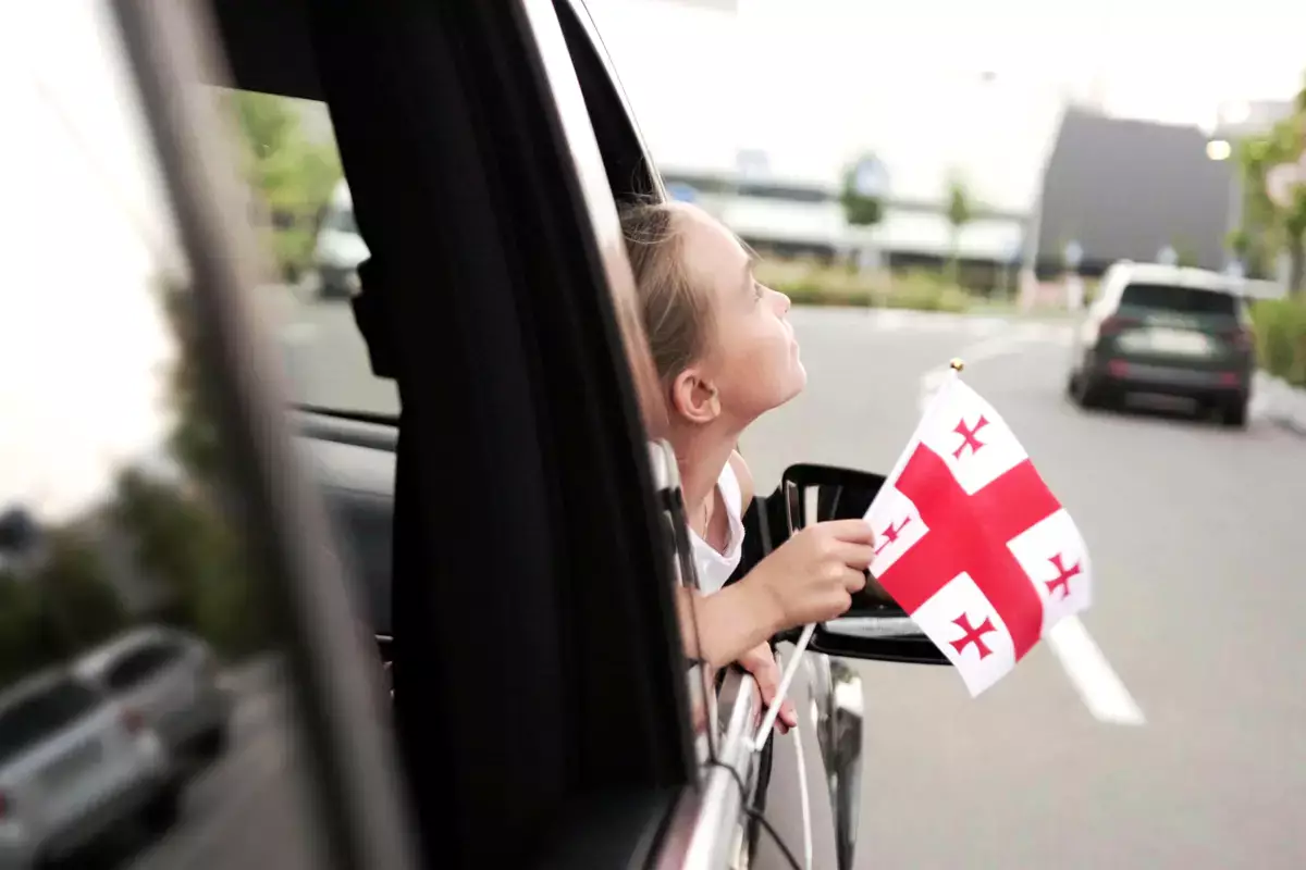 С 1 января Грузия вводит строгое правило для казахстанцев, без которого не пустят в страну - новости на Lada.kz 05.12.2025