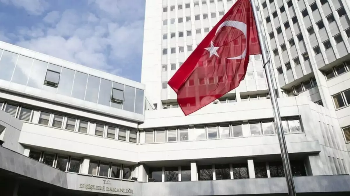 Турция вызвала представителей Украины и России из-за атак на суда в Черном море