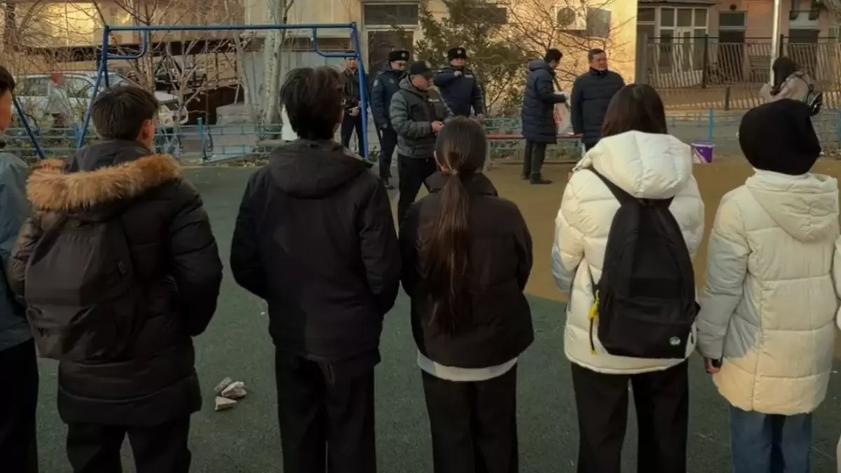 В Ауэзовском районе Алматы прошла акция против наркотиков