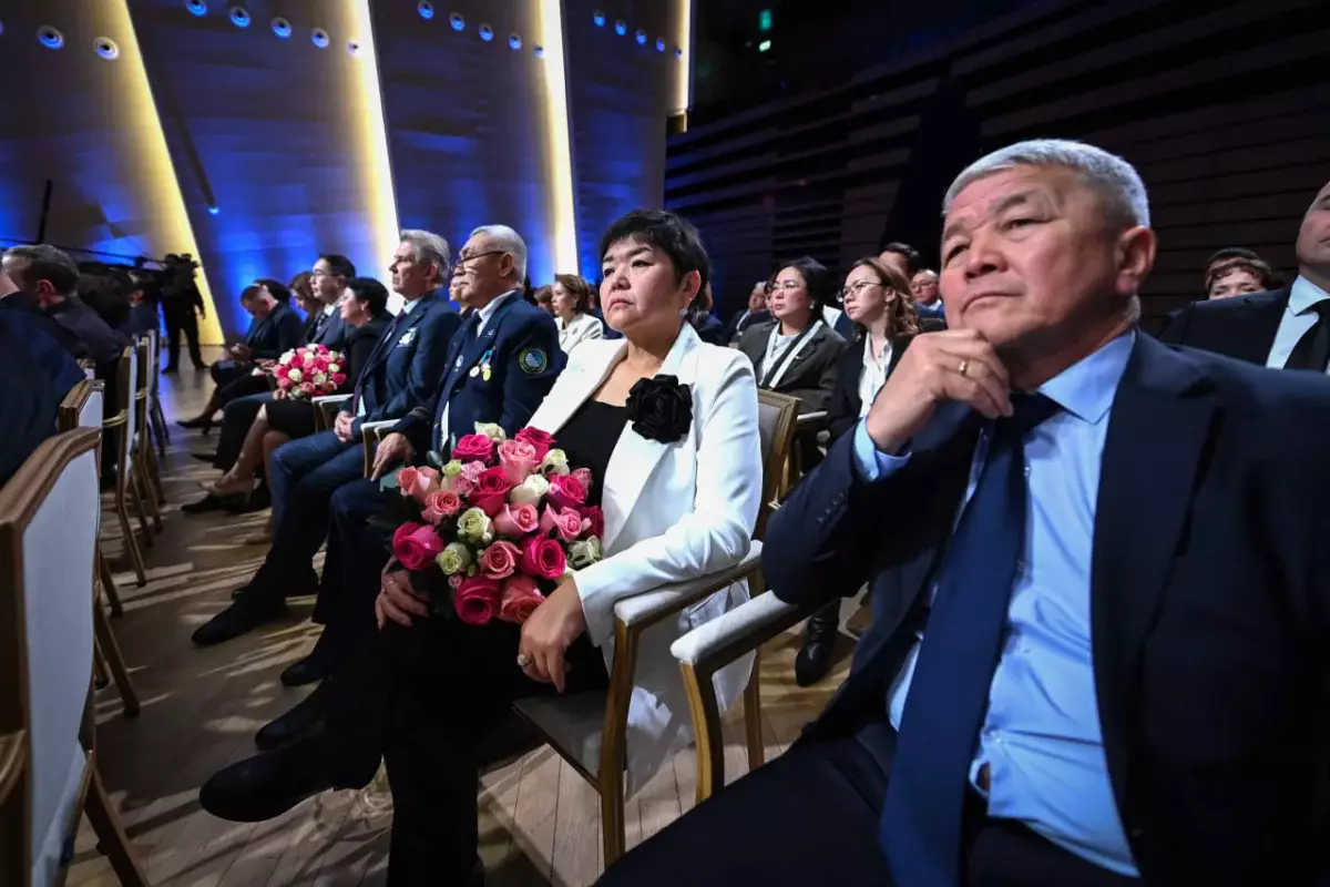 Мемлекет басшысы: Елімізде табысты бизнеспен айналысуға қолайлы жағдай жасалған