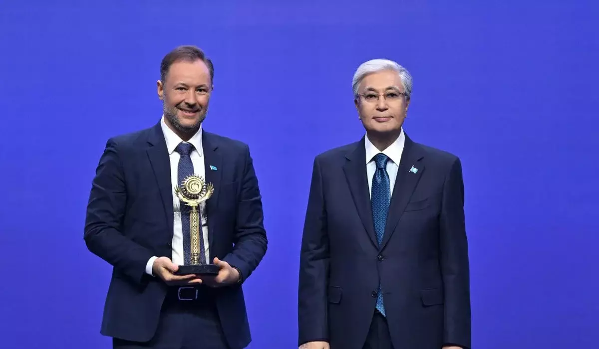 Стали известны лауреаты премий «Алтын сапа» и «Парыз»