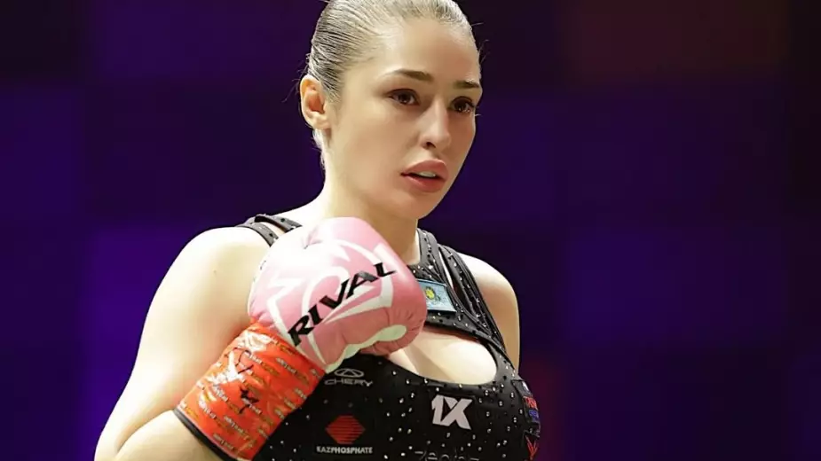 Ангелина Лукас выиграла бой за титул чемпиона WBF