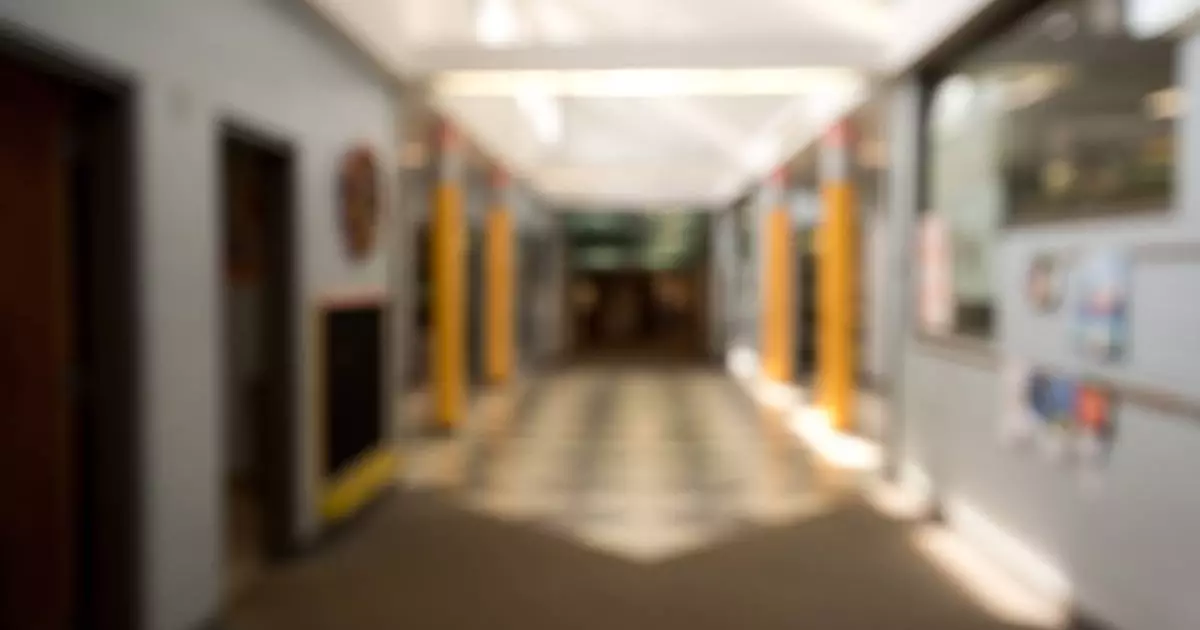  БҚО-да мектеп директорына қатысты үлкен дау туды (ВИДЕО) 