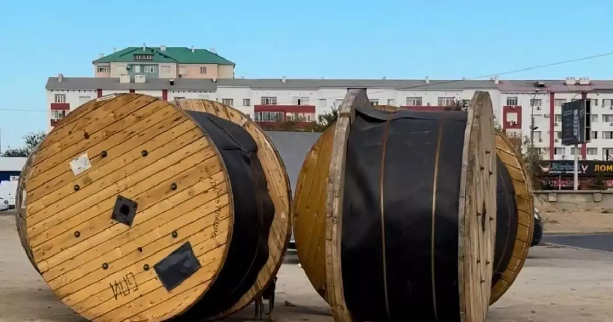  Ақтауда 77 шақырымға жуық электр желісі жаңартылып жатыр 