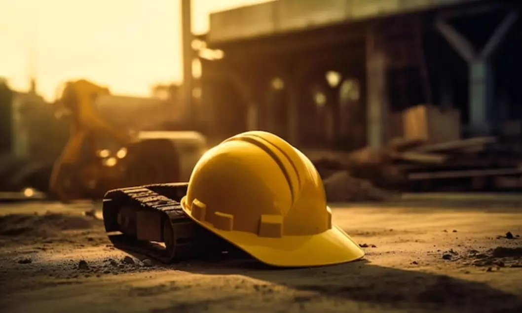 Уголовное дело возбуждено по факту гибели рабочего при падении с высоты в СКО