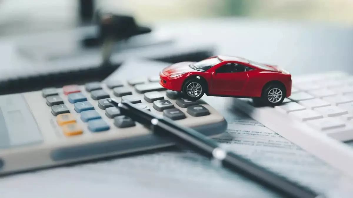 Жүздеген мың қазақстандықтың көлік және тұрғын үй салығы бойынша қарызы бар: Олардың шоттары бұғаттала ма