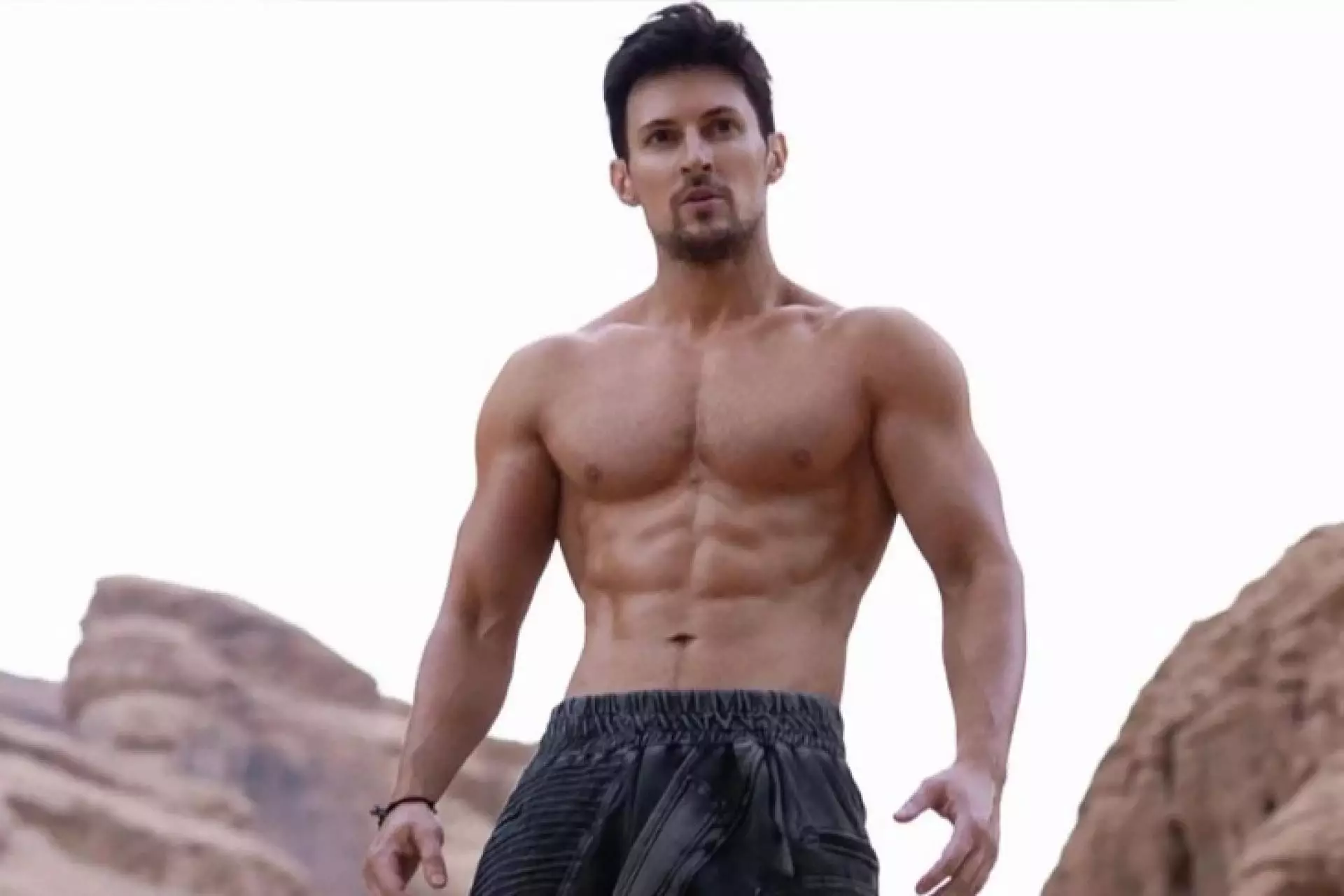 Павел Дуров станет секундатом Чимаева на UFC