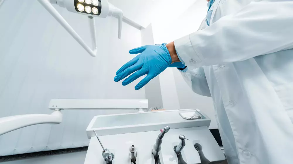 Цены на жильё, очередная трагедия после посещения стоматологии: важные новости Казахстана