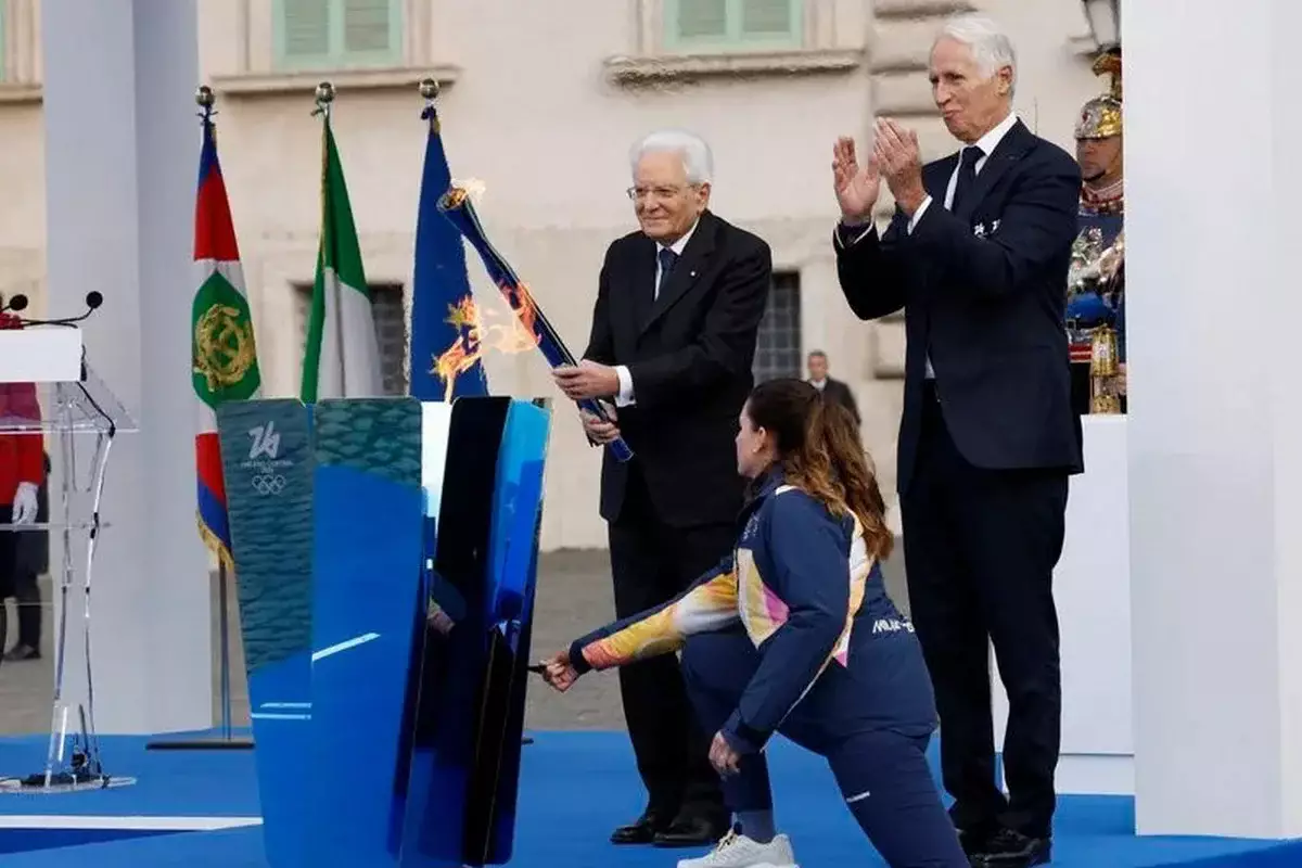 Огонь зимних Олимпийских игр-2026 зажгли в Риме