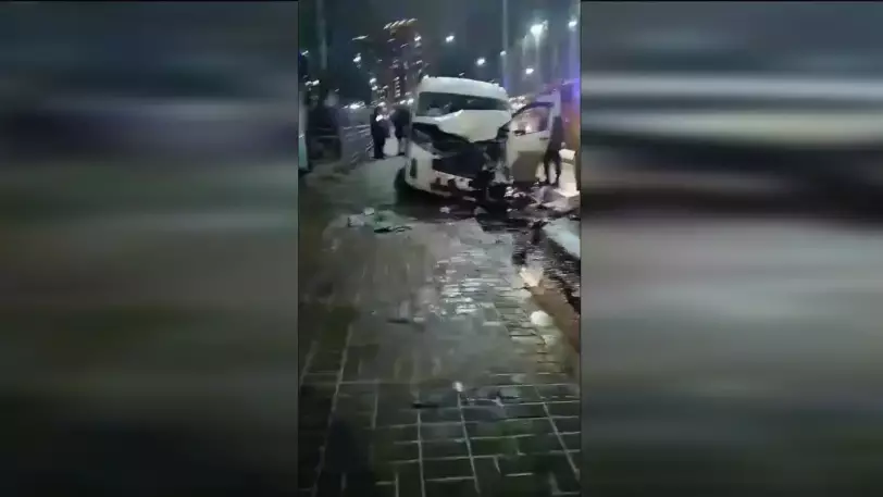 Астанада екі автобус соқтығысып, бір адам қаза тапты