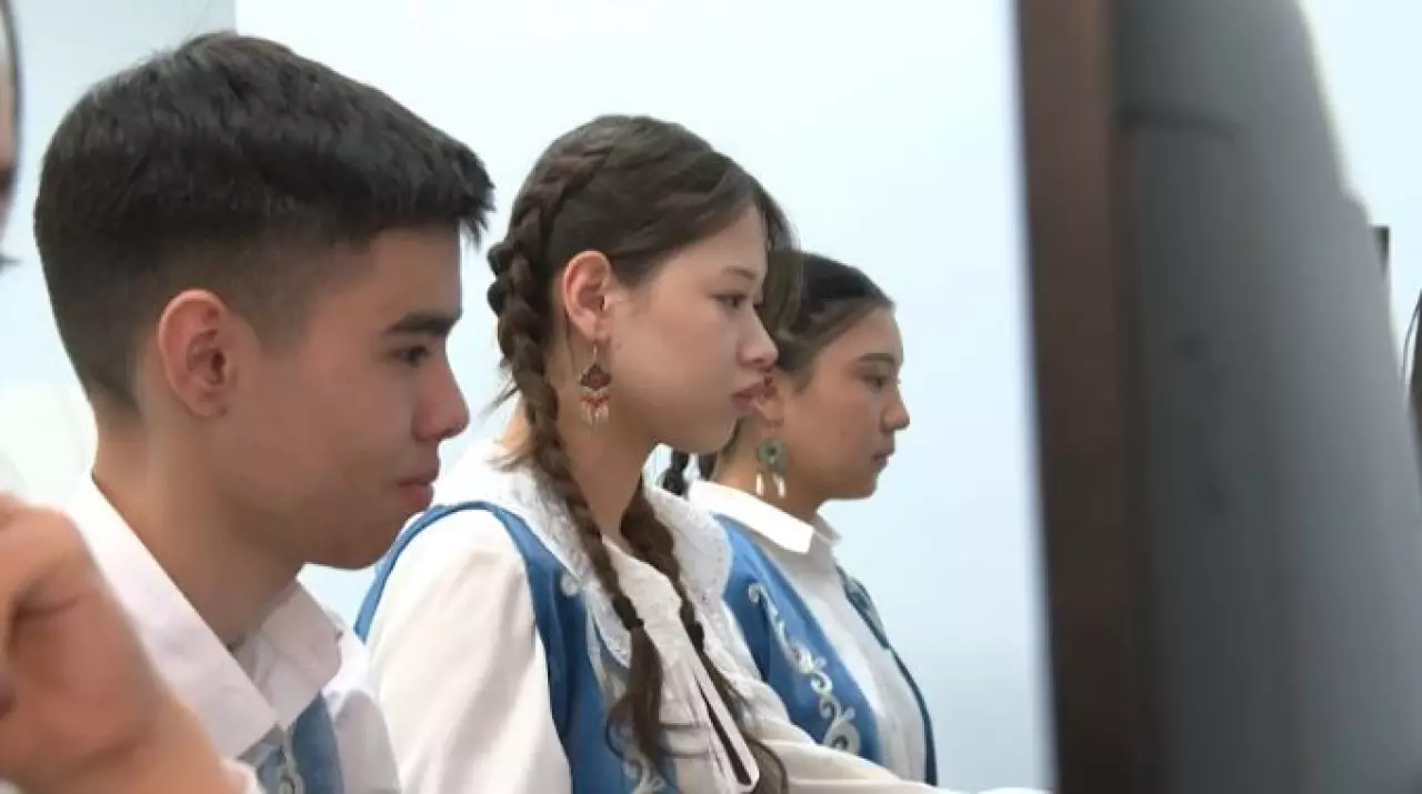 Игра помогает подросткам противостоять мошенникам