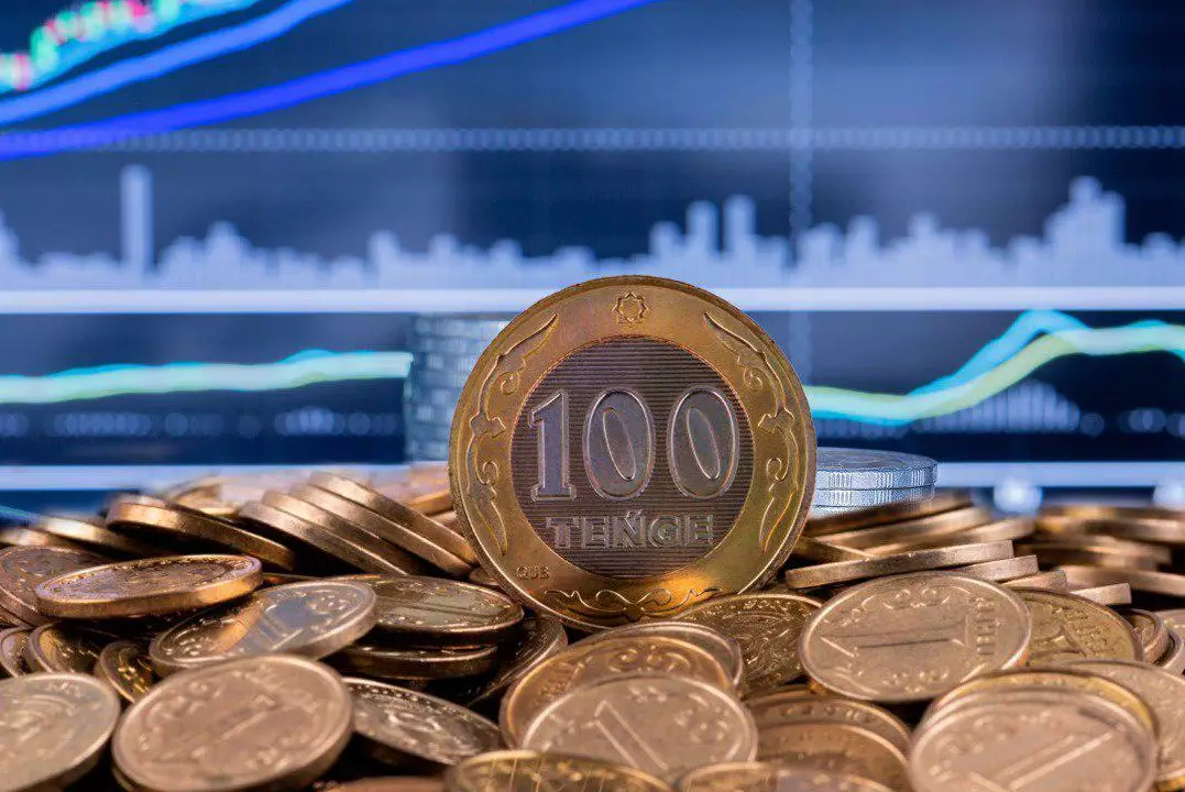 Тенге замедляет рост: чего ждать от курса доллара в Казахстане