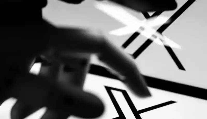 Соцсеть X получила первый штраф ЕС по новому закону