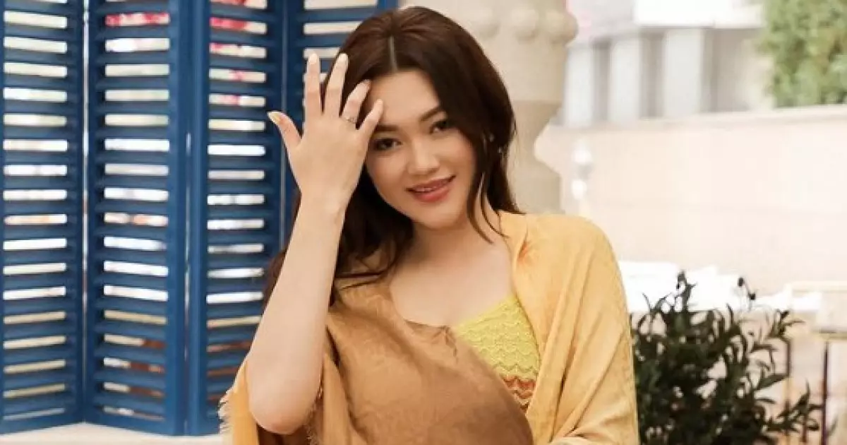   Ерке Есмахан өзін мақтаншақ деп сынағандарға жауап берді   