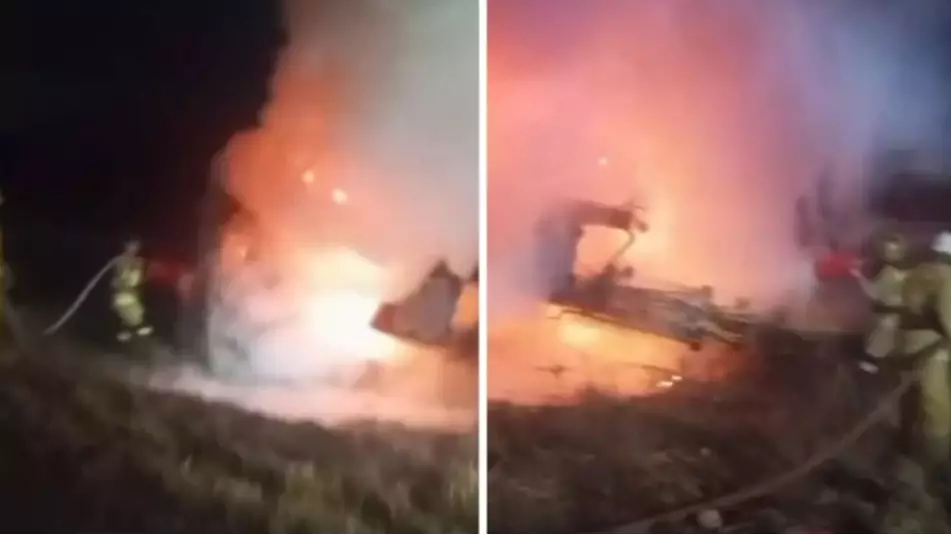 Астана маңындағы ауылда автобус экскаваторға соғылып, бірнеше адам жарақат алды