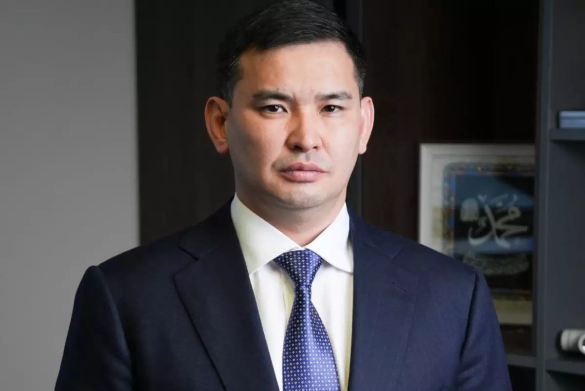 Избран новый президент Федерации борьбы Казахстана