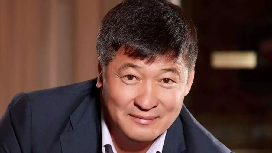 “Үлкен жолды бірге жүріп өттік“. Дәулет Тұрлыханов қызметінен кетті