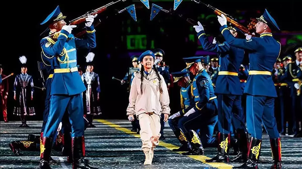 Юная певица из Алматы покорила жюри и зрителей на шоу "Голос. Дети"