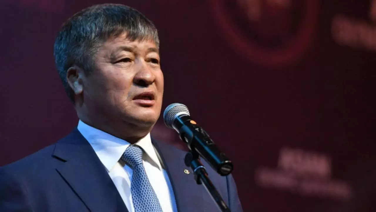 Даулет Турлыханов ушел с поста президента Федерации борьбы Казахстана