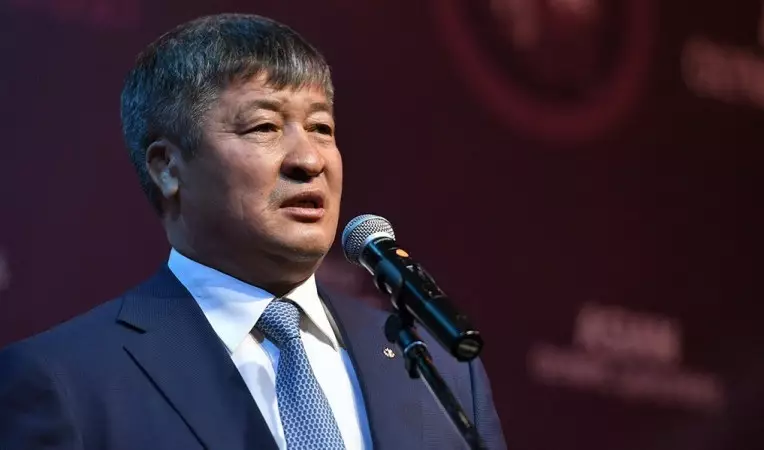 Депутат Турлыханов покинул пост главы Федерации борьбы