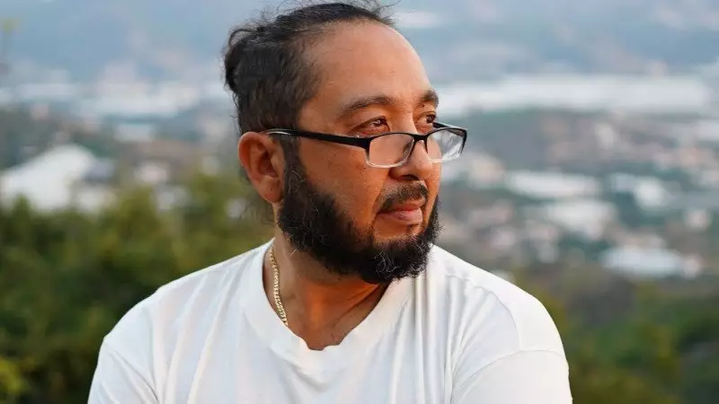 «Маски сняты»: музыкант Ерлан Кокеев высказался о запрете фонограммы