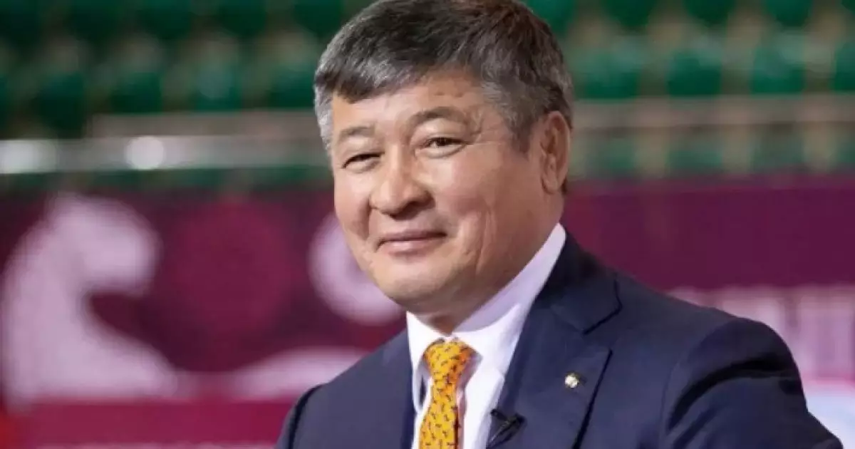  `Тоқтатайын деп шешім қабылдадым`. Дәулет Тұрлыханов шұғыл мәлімдеме жасады 