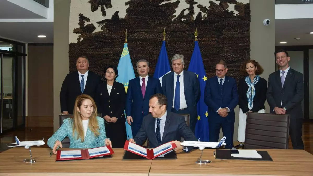 Париждегі тарихи келісім: Қазақстанға жаңа Airbus ұшақтары жеткізіледі
