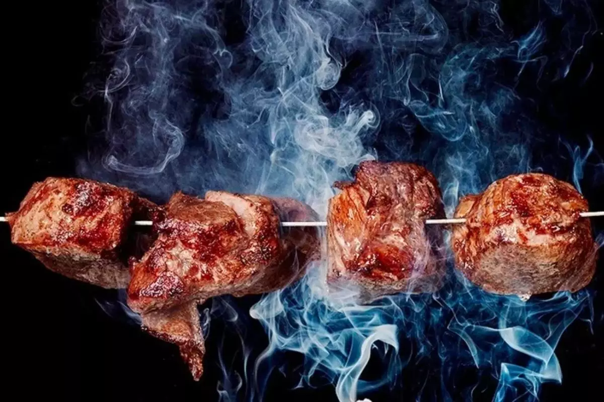 Алматыда тұрғындар түтін мен иіске шағымданған соң 4 дәмхана жауапқа тартылды