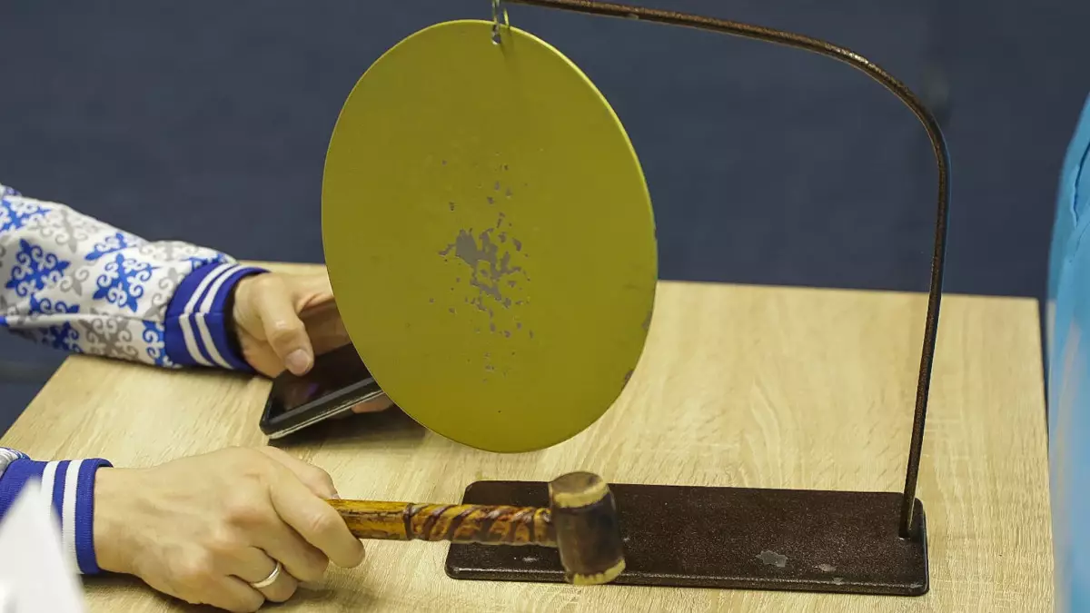 Әлем чемпионаты: бүгін шаршы алаңға кімдер шығады