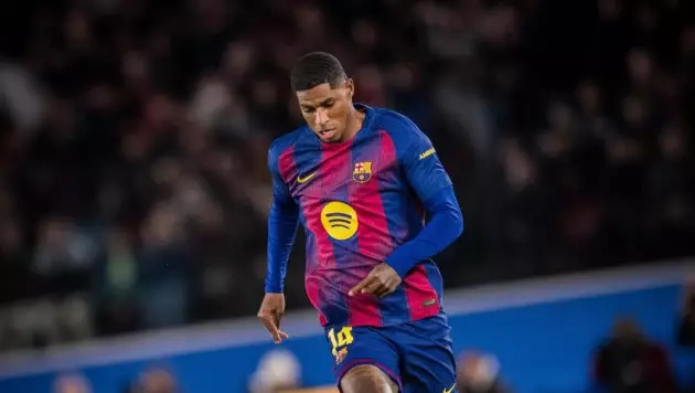 "Арсенал"и "Челси" хотят подписать форварда "Барселоны"