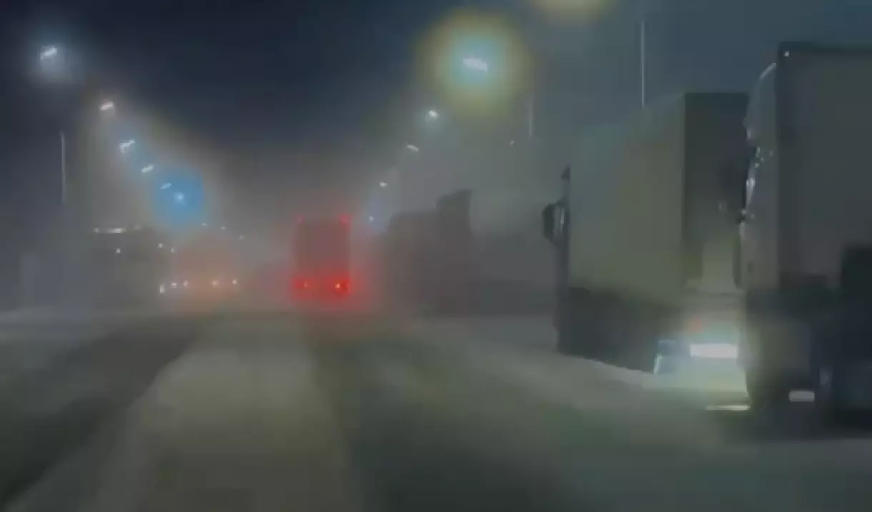 Скопление авто образовалось из-за непогоды на трассах области Абай