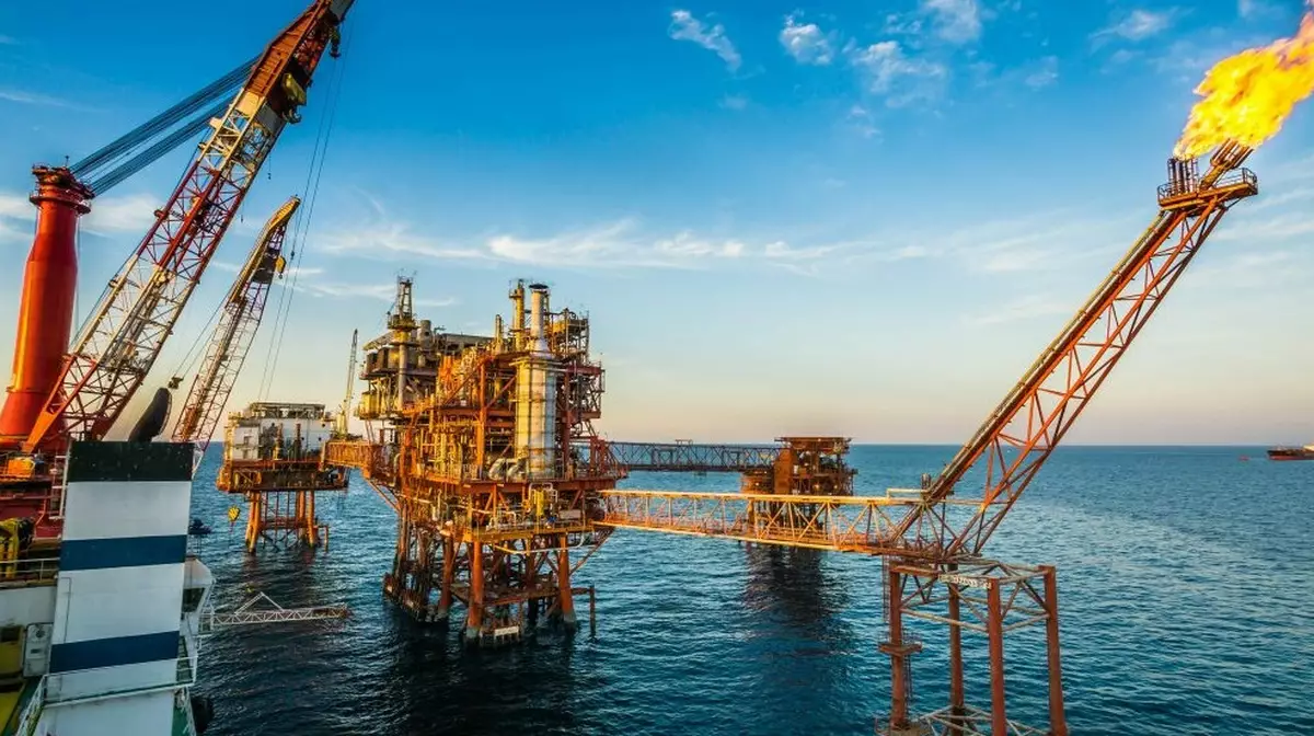 Экспорт российской нефти в Индию снизился до минимума с 2022 года